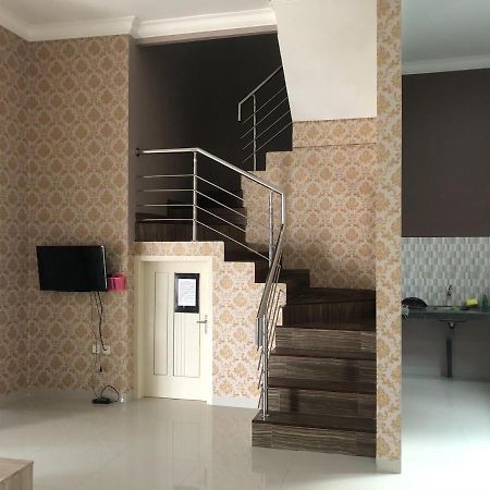 Villa Kusuma Hill A8 Batu  Εξωτερικό φωτογραφία