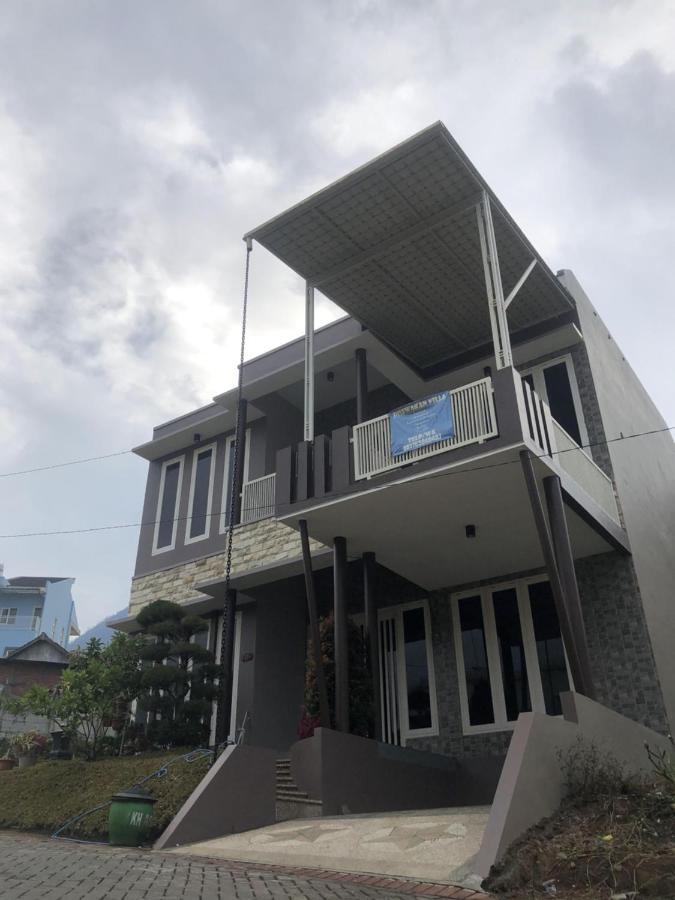 Villa Kusuma Hill A8 Batu  Εξωτερικό φωτογραφία