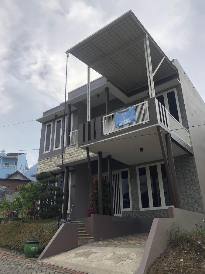 Villa Kusuma Hill A8 Batu  Εξωτερικό φωτογραφία